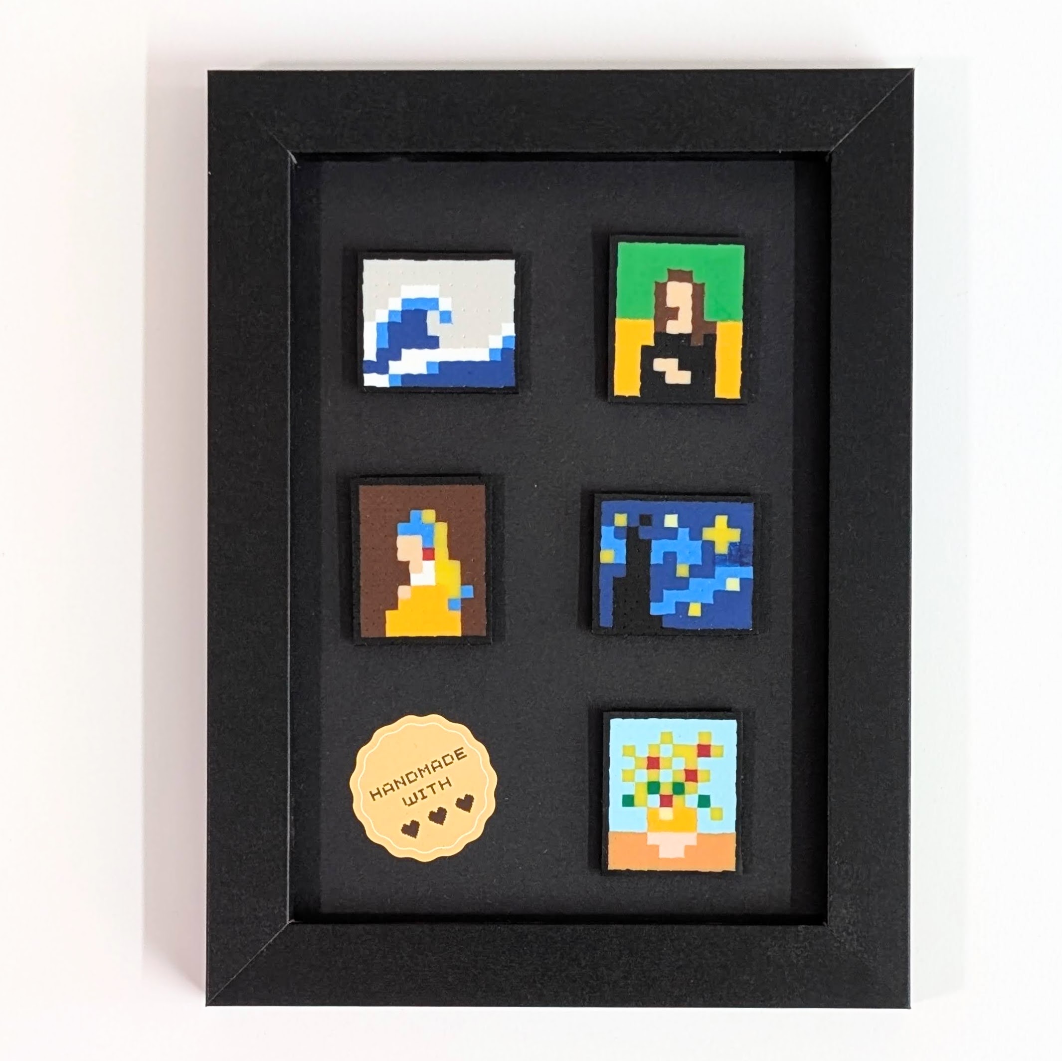 סט מגנטים - יצירות אמנות מפוקסלות